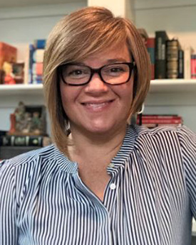 Stephanie Selby headshot