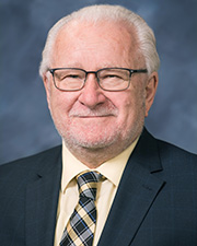 Head shot of Garret Falcone