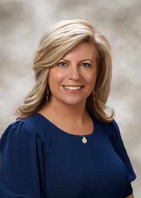 Lisa Starkey Headshot