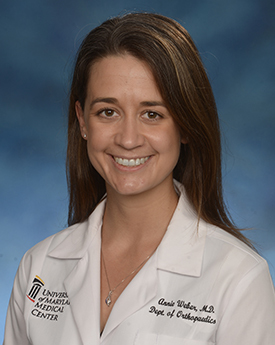 Annie Weber head shot